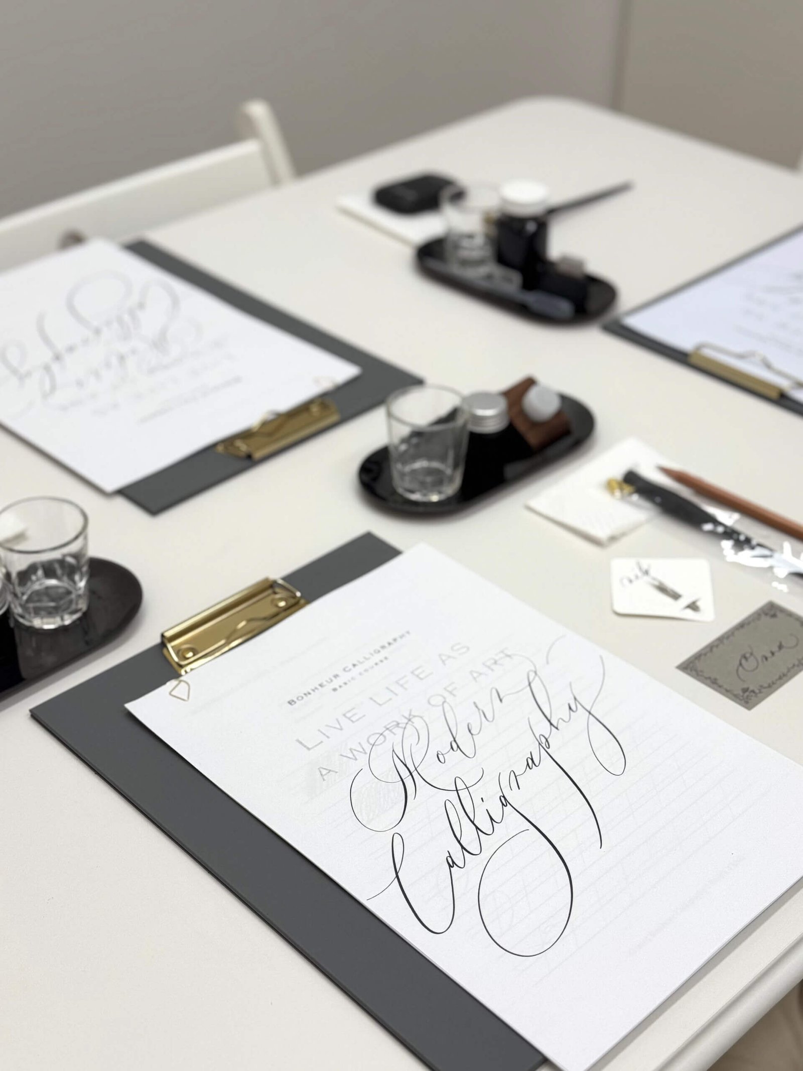 Roey Tang 香港西洋書法家